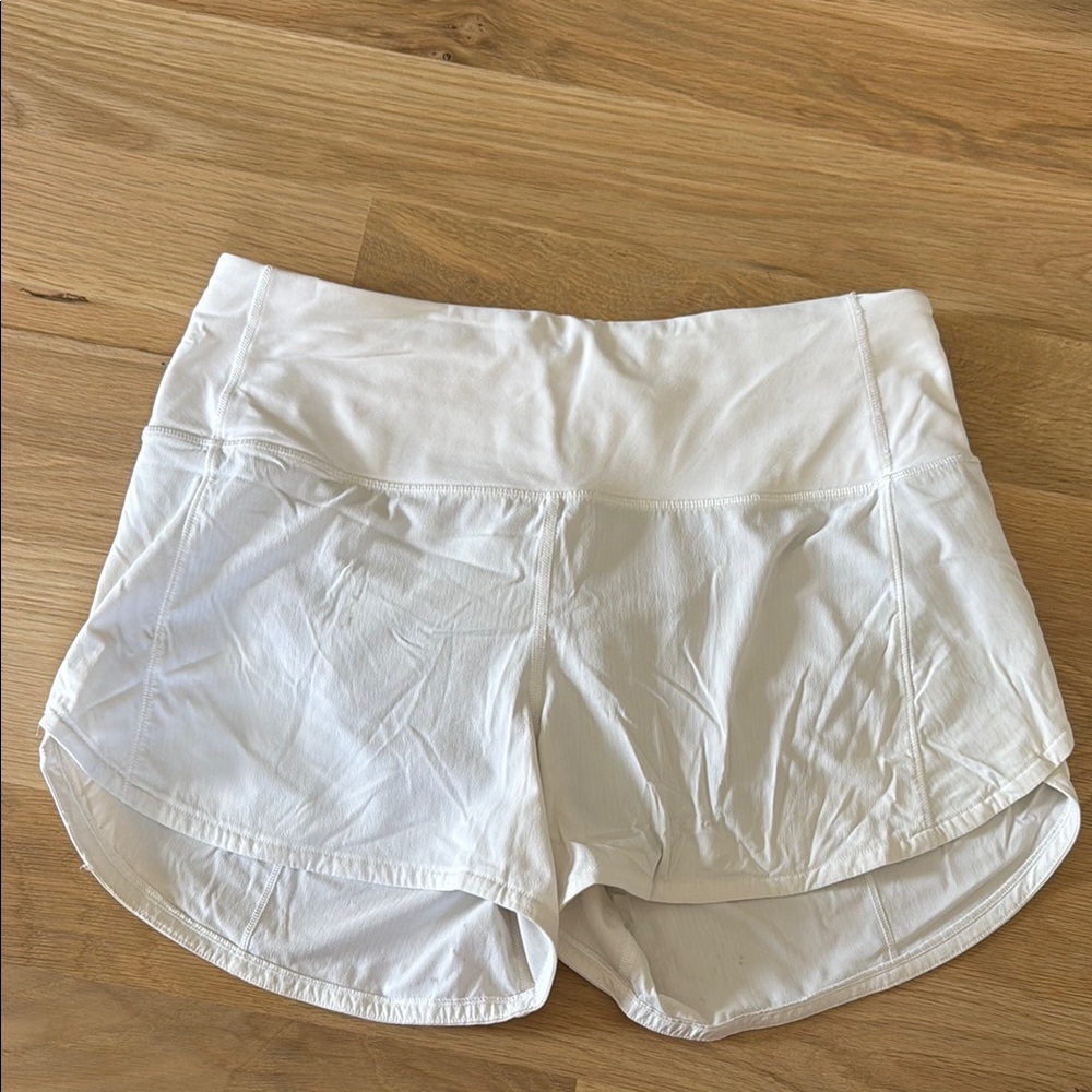 Lululemon Speed Up Shorts 4” High rise